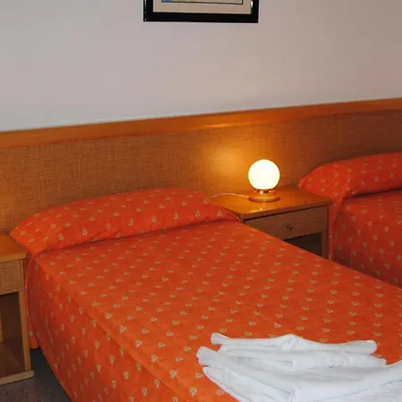 Ohtels Dorada Mariposa